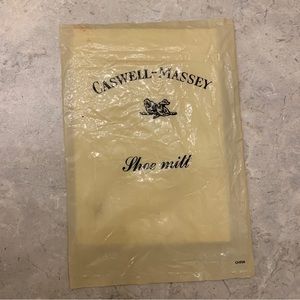 Free item: Caswell-Massey shoe mitt